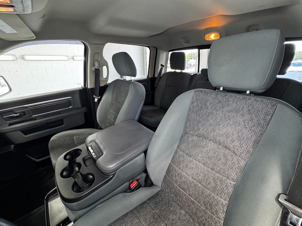 2017 RAM 1500 SLT