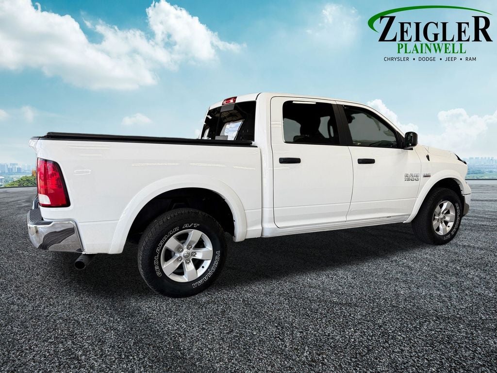 2017 RAM 1500 SLT