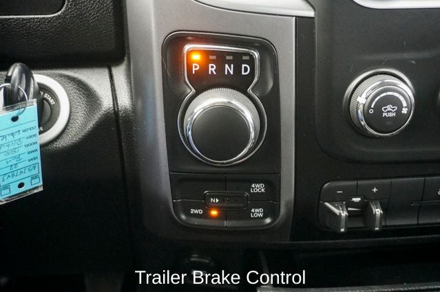 2022 RAM 1500 Classic SLT ParkView Rear Back-Up Camera & Integrated Voice Co