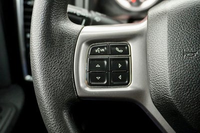 2022 RAM 1500 Classic SLT ParkView Rear Back-Up Camera & Integrated Voice Co