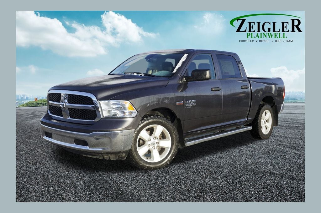 2023 RAM 1500 Classic SLT Integrated Voice Command w/Bluetooth & ParkView Re