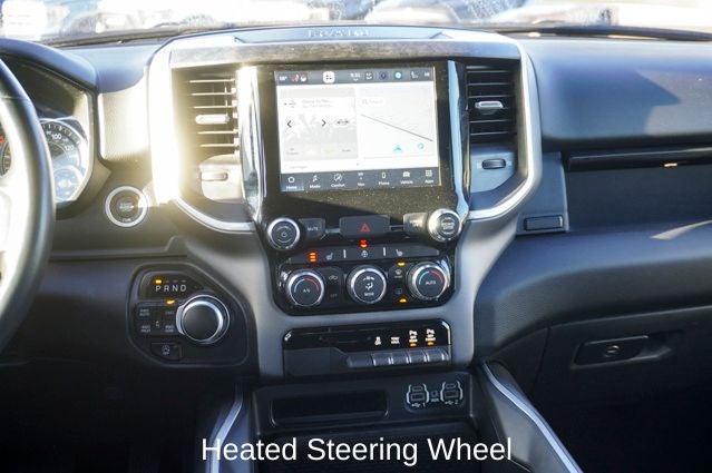 2022 RAM 1500 Big Horn/Lone Star Navigation System & ParkView Rear Back-Up Camera