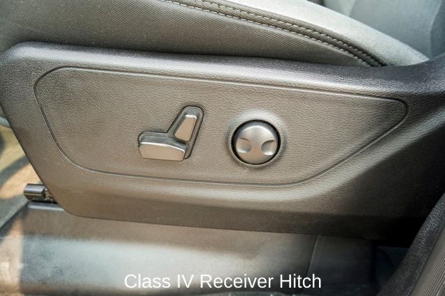 2022 RAM 1500 Big Horn/Lone Star ParkView Rear Back-Up Camera Apple CarPlay