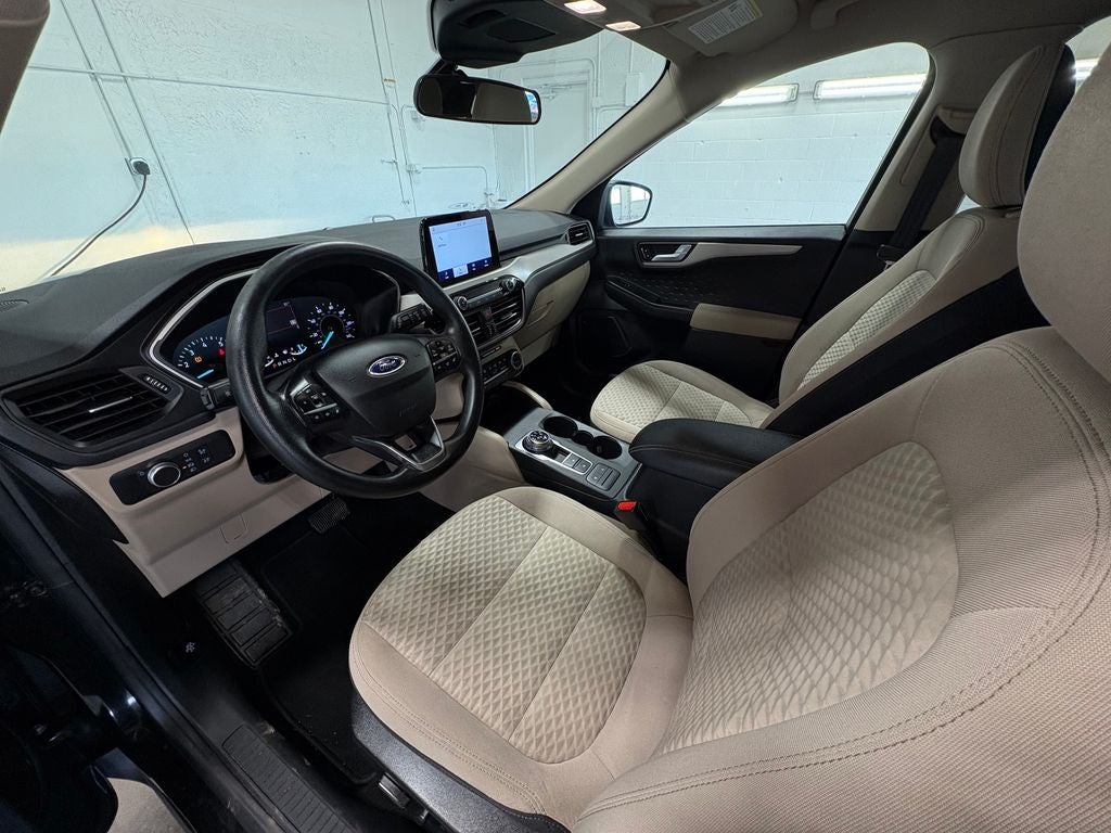 2020 Ford Escape SE Exterior Parking Camera Rear