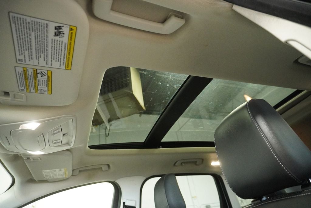 2019 Ford Escape SEL Panoramic Vista Roof