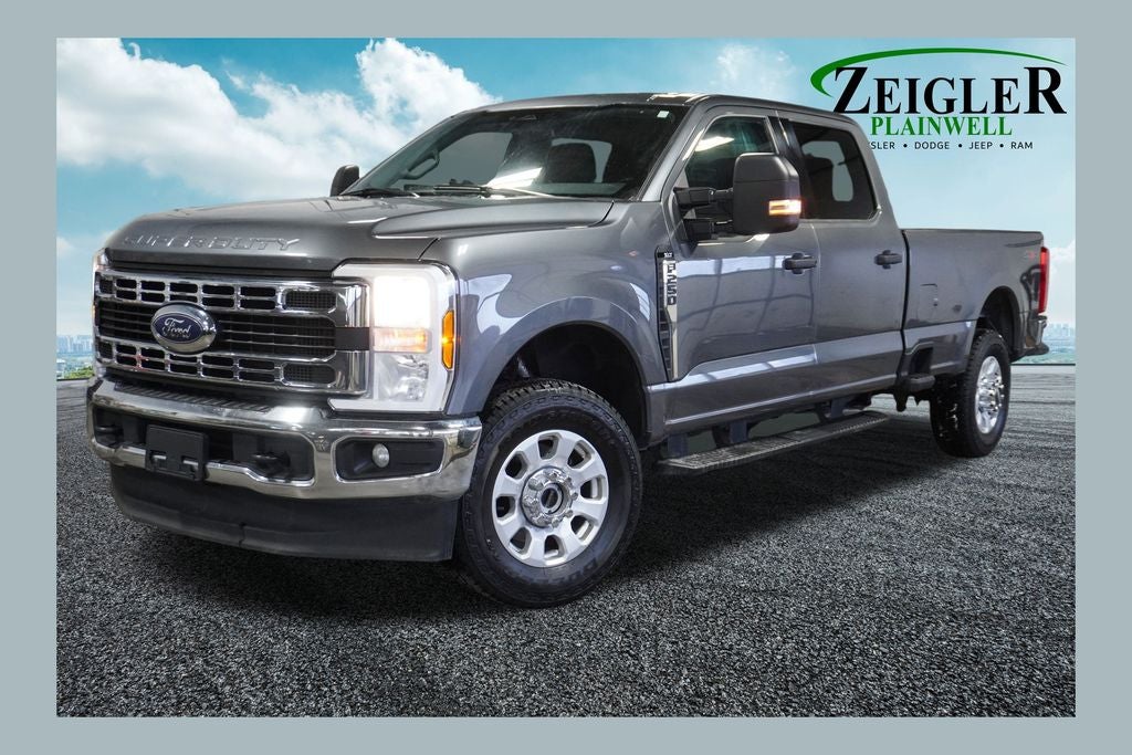 2024 Ford F-250SD XLT Exterior Parking Camera Rear & Apple Carplay with