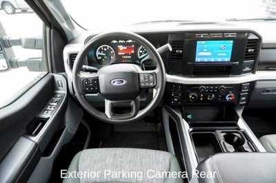 2023 Ford F-350SD XLT 5th Wheel/Gooseneck Hitch Prep Package