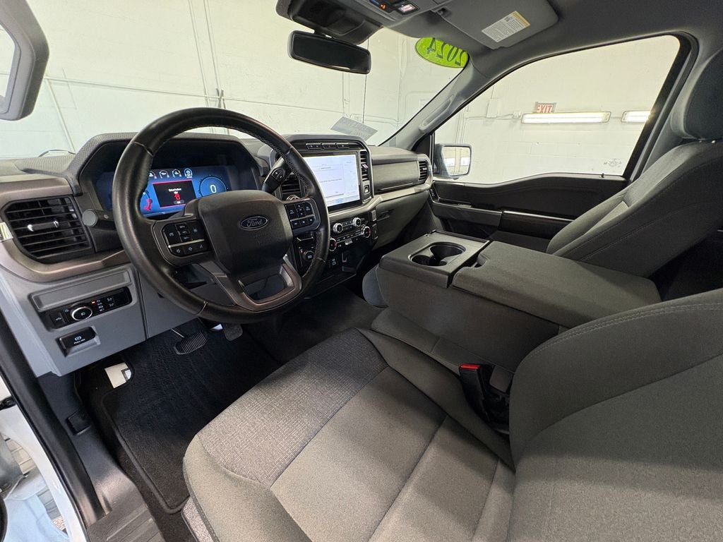 2024 Ford F-150 XLT Navigation system: Connected Navigation