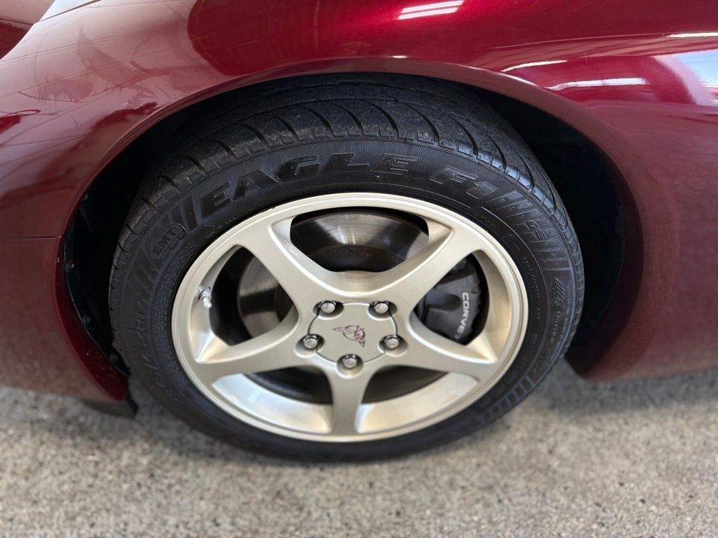 2003 Chevrolet Corvette Base