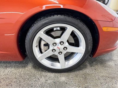 2005 Chevrolet Corvette Base ETR AM/FM Stereo w/CD/MP3/Navigation
