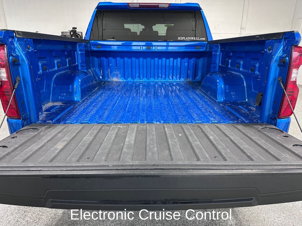 2023 Chevrolet Silverado 1500 LT LT1