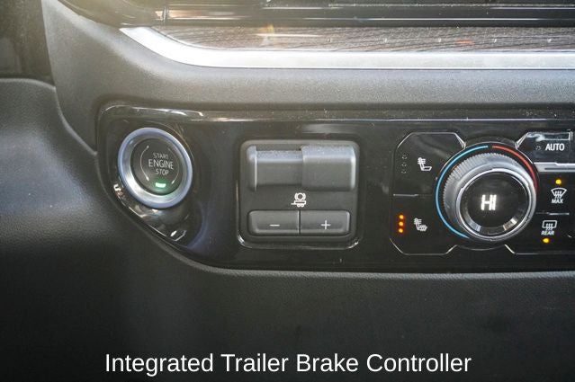 2025 Chevrolet Silverado 1500 LT Navigation System & Apple CarPlay/Android Auto