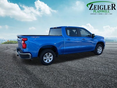 2025 Chevrolet Silverado 1500 LT Navigation System & Apple CarPlay/Android Auto