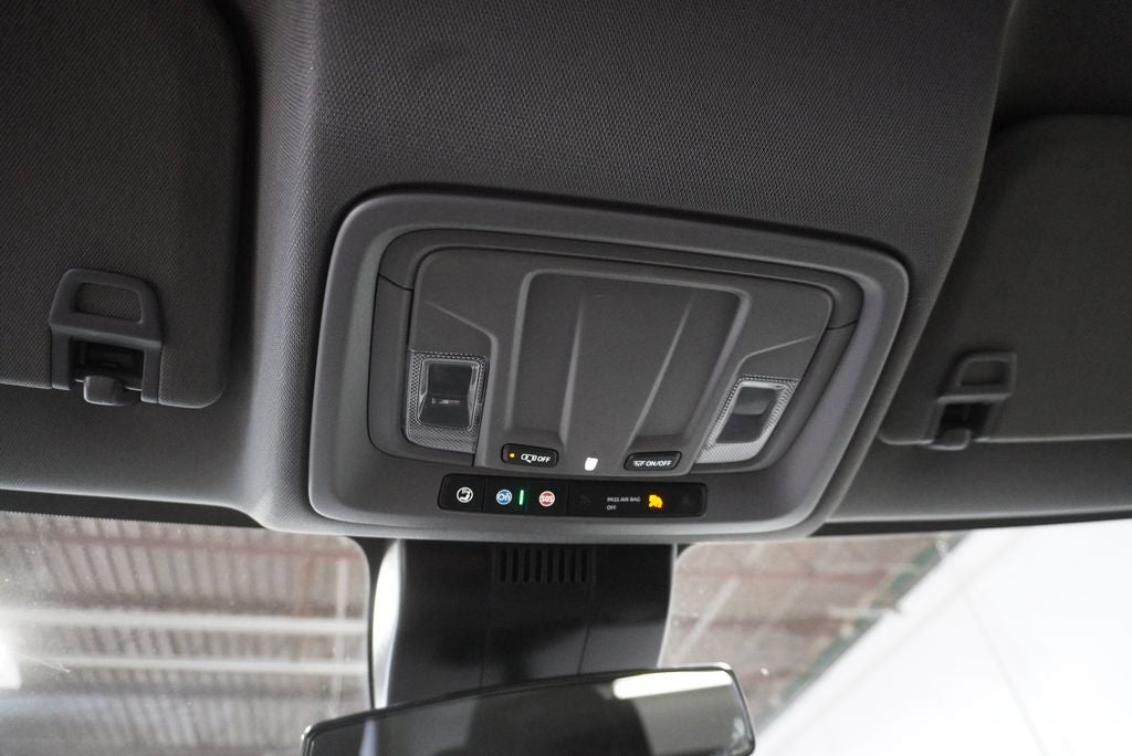 2025 Chevrolet Silverado 1500 LT Navigation System & 12.3" Multicolor Reconfigurabl