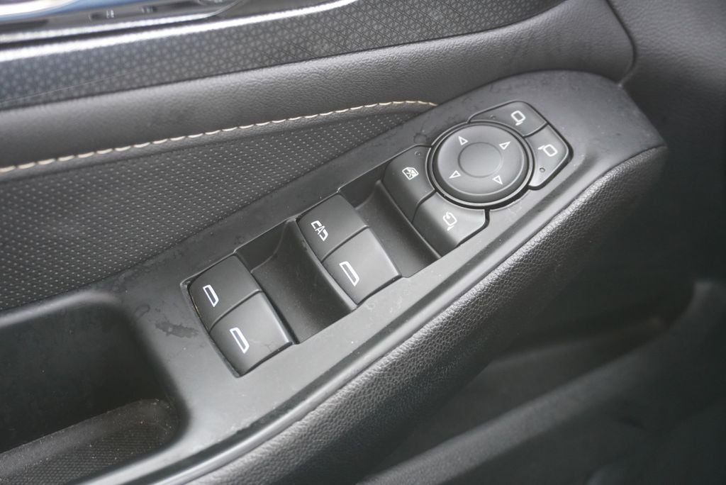 2024 Chevrolet Traverse Limited Premier
