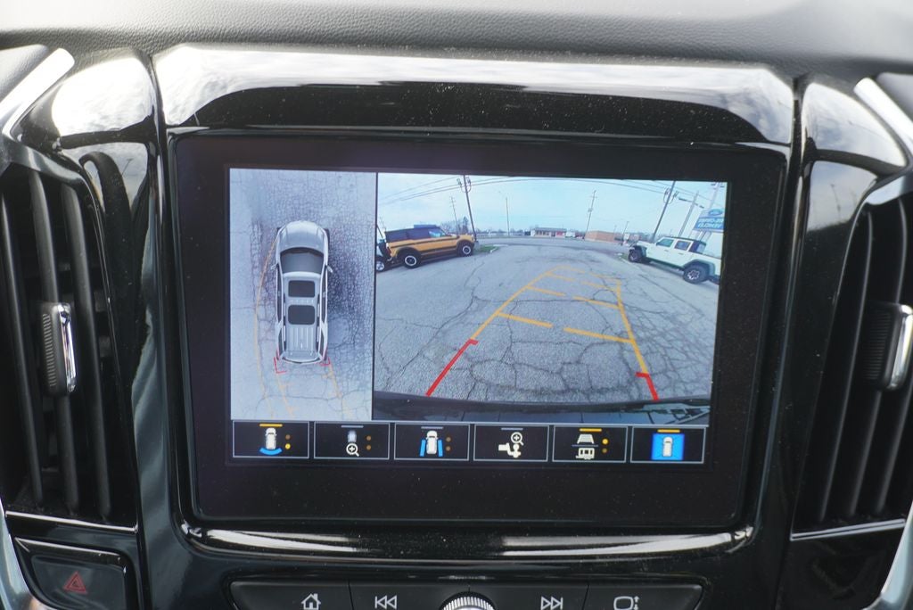 2024 Chevrolet Traverse Limited Premier