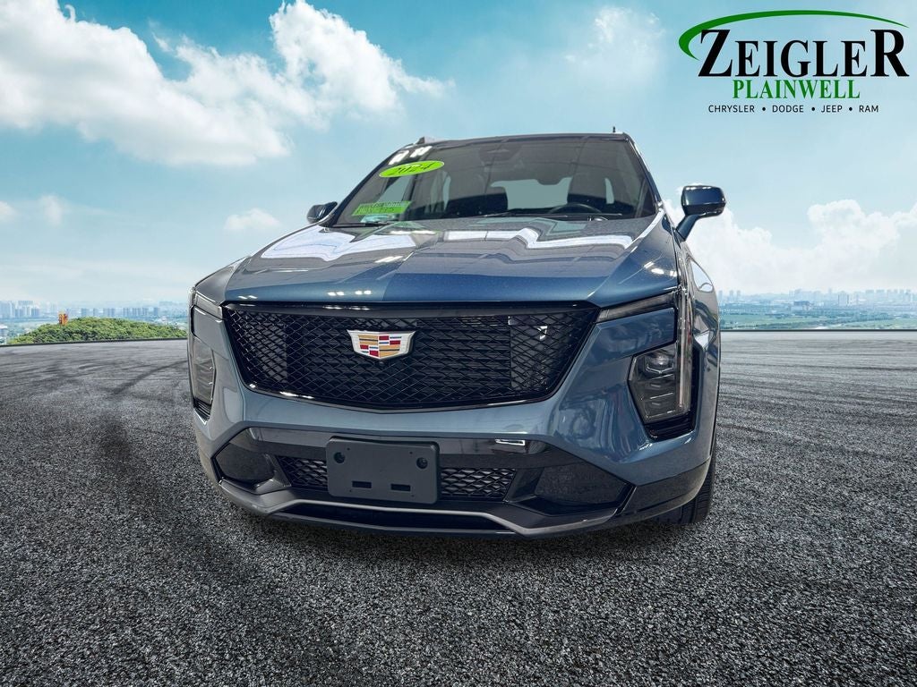 2024 Cadillac XT4 Sport Navigation system