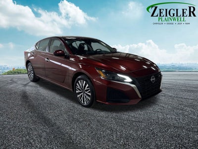 2023 Nissan Altima 2.5 SV Apple Car Play