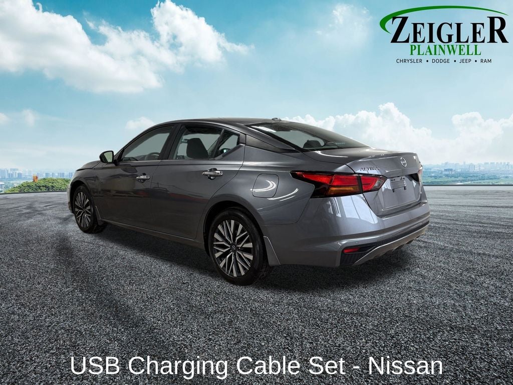 2024 Nissan Altima 2.5 SV NissanConnect featuring Apple CarPlay