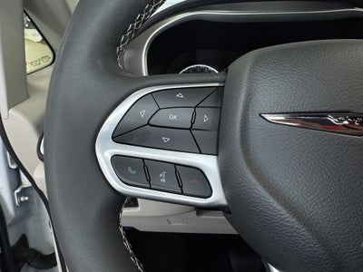 2024 Chrysler Pacifica Touring L Radio: Uconnect 5 w/10.1" Display