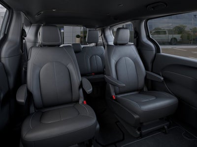 2027 Chrysler Pacifica LX