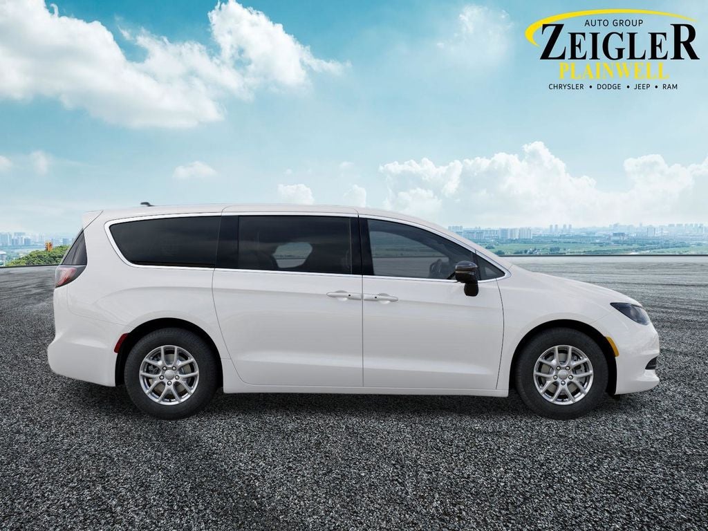 2027 Chrysler Pacifica LX