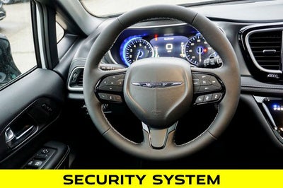 2026 Chrysler Pacifica Select AWD