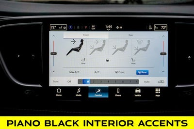 2026 Chrysler Pacifica Select AWD