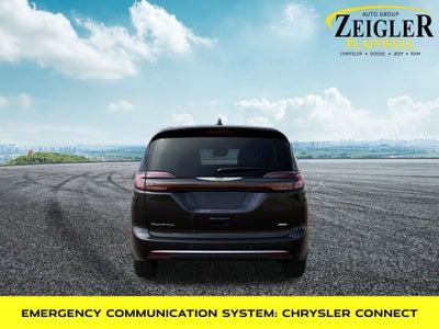 2026 Chrysler Pacifica Select AWD