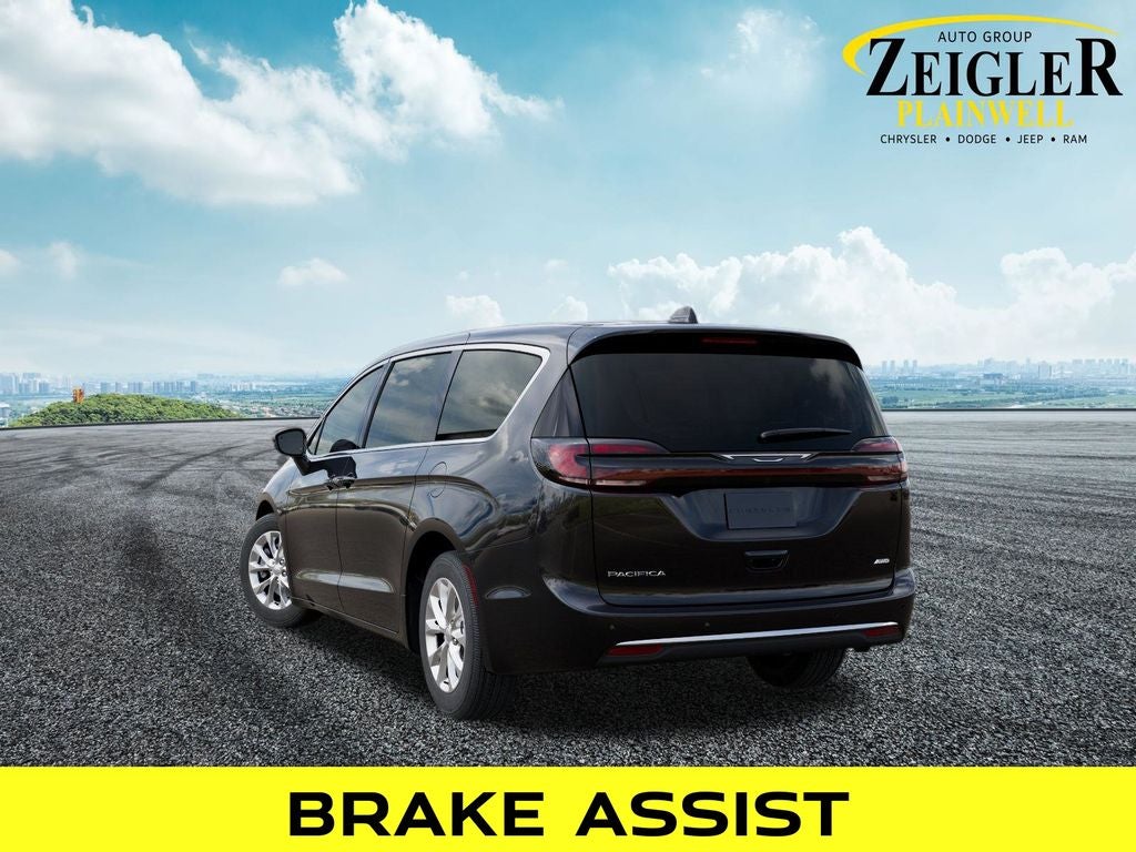 2027 Chrysler Pacifica Select
