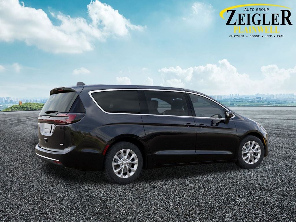 2027 Chrysler Pacifica Select