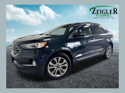 2019 Ford Edge Titanium Panoramic Vista Roof