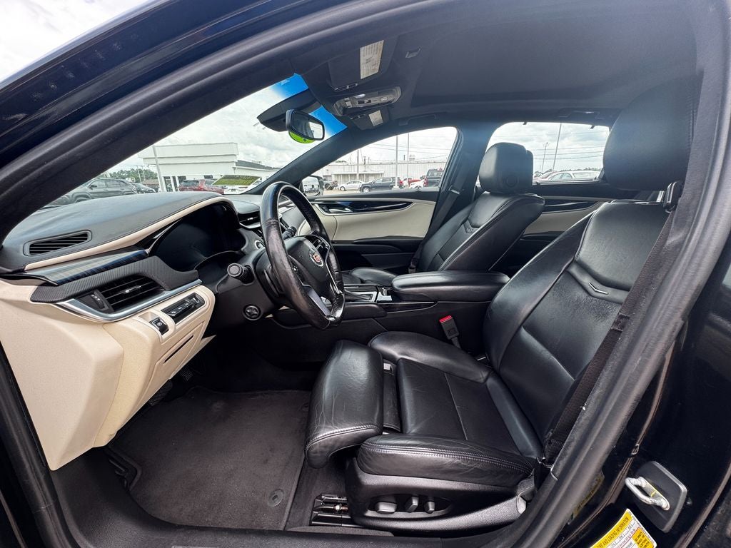 2013 Cadillac XTS Platinum Power moonroof