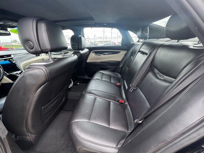 2013 Cadillac XTS Platinum Power moonroof