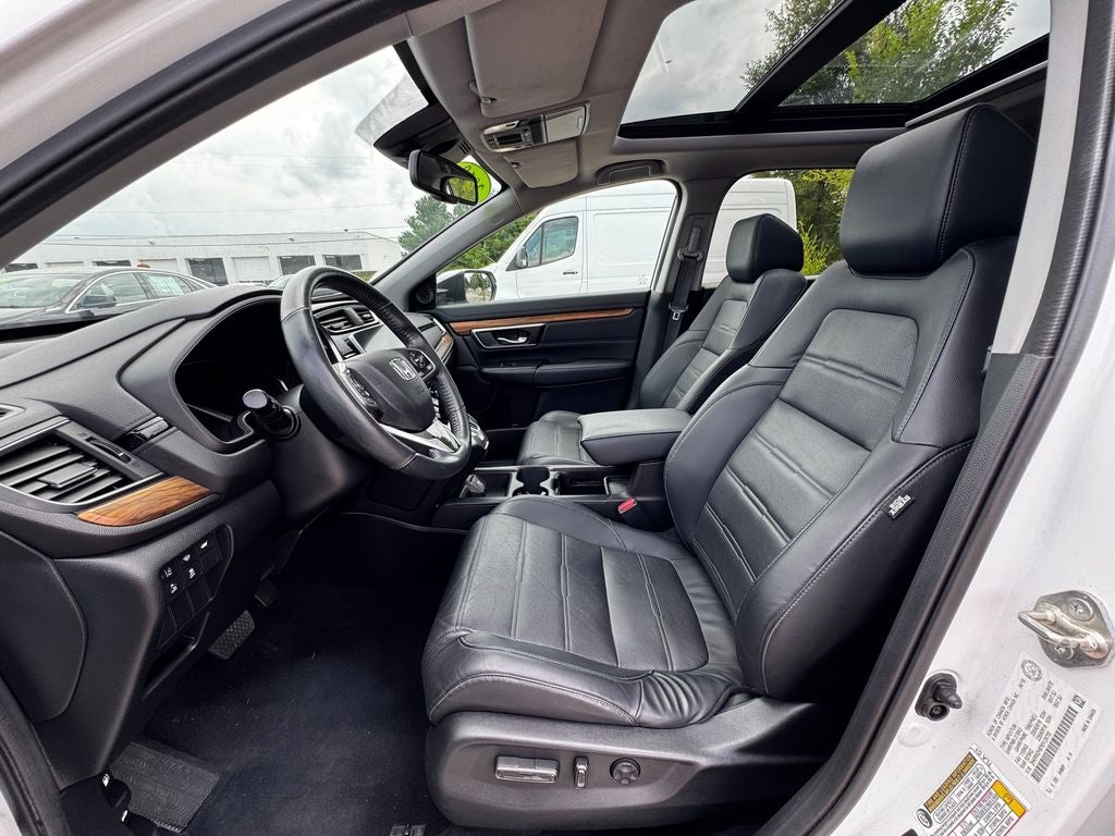 2019 Honda CR-V Touring Power moonroof