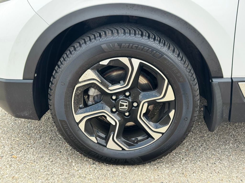 2019 Honda CR-V Touring Power moonroof