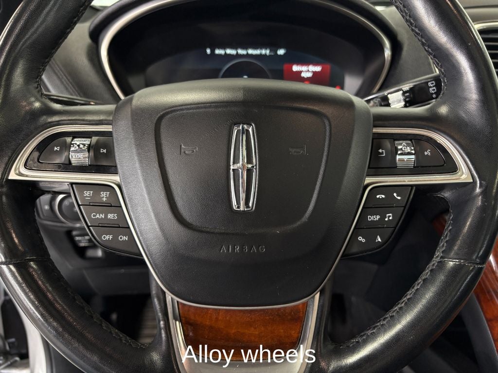 2019 Lincoln Nautilus Reserve Panoramic Vista Roof