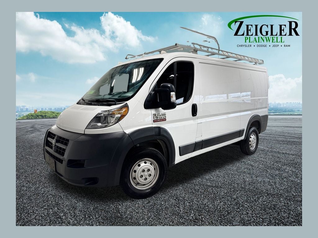 2018 RAM ProMaster 1500 Low Roof Radio: Uconnect 3 w/5" Display