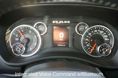 2024 RAM 2500 Big Horn Integrated Voice Command w/Bluetooth & Rear Back-U