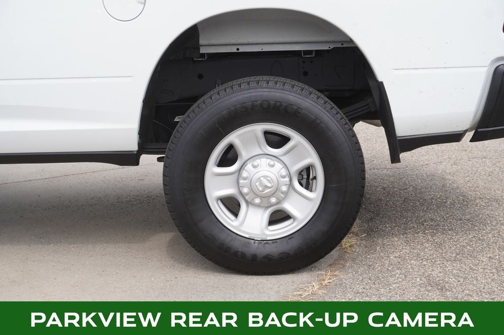 2023 RAM 3500 Tradesman Navigation System & 8.4" Touchscreen Display