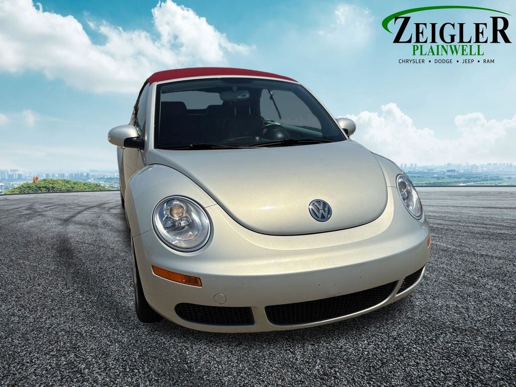 2009 Volkswagen Beetle 2.5L Blush Edition