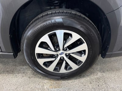2023 Subaru Outback Premium Alloy wheels