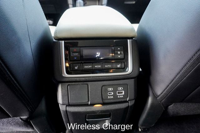 2024 Subaru Ascent Limited Apple Carplay & Hands Free Bluetooth