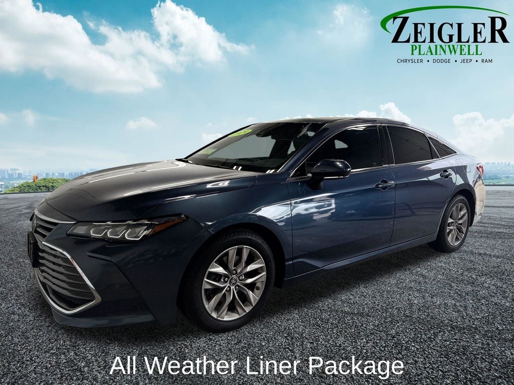 2019 Toyota Avalon XLE Moonroof Package