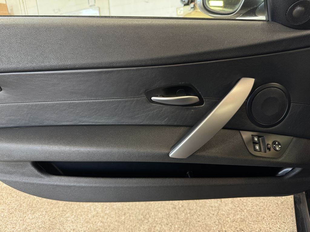 2005 BMW Z4 2.5i