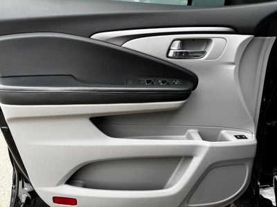 2016 Honda Pilot EX-L 3rd row seat