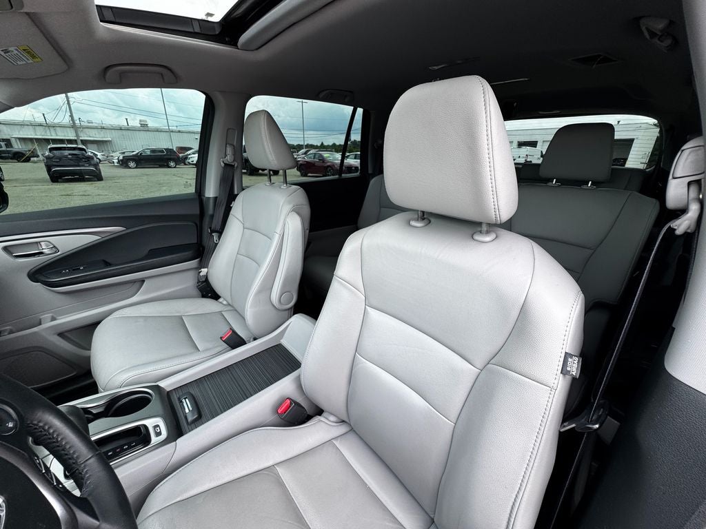 2016 Honda Pilot EX-L 3rd row seat