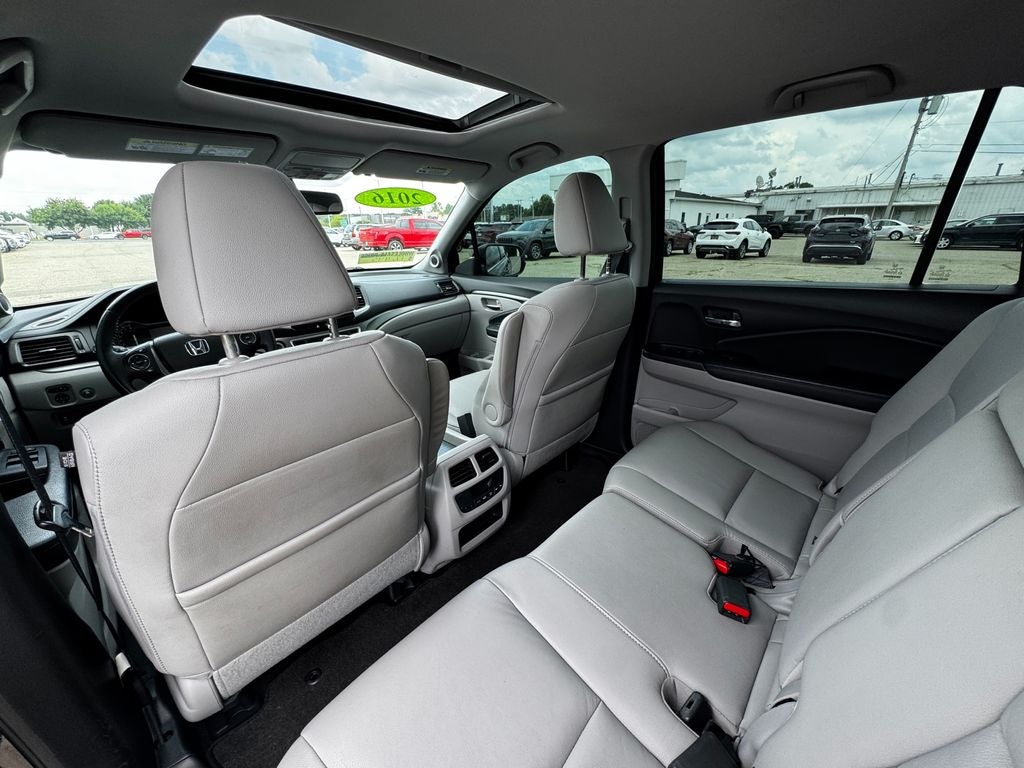 2016 Honda Pilot EX-L 3rd row seat