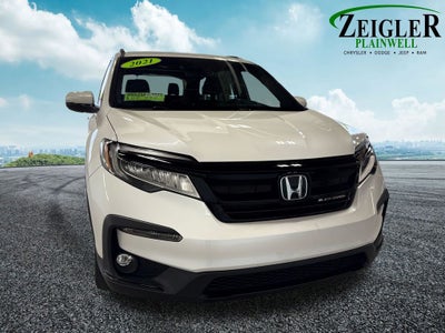 2021 Honda Pilot Black Edition Navigation system: Honda Satellite-Linked Navigati