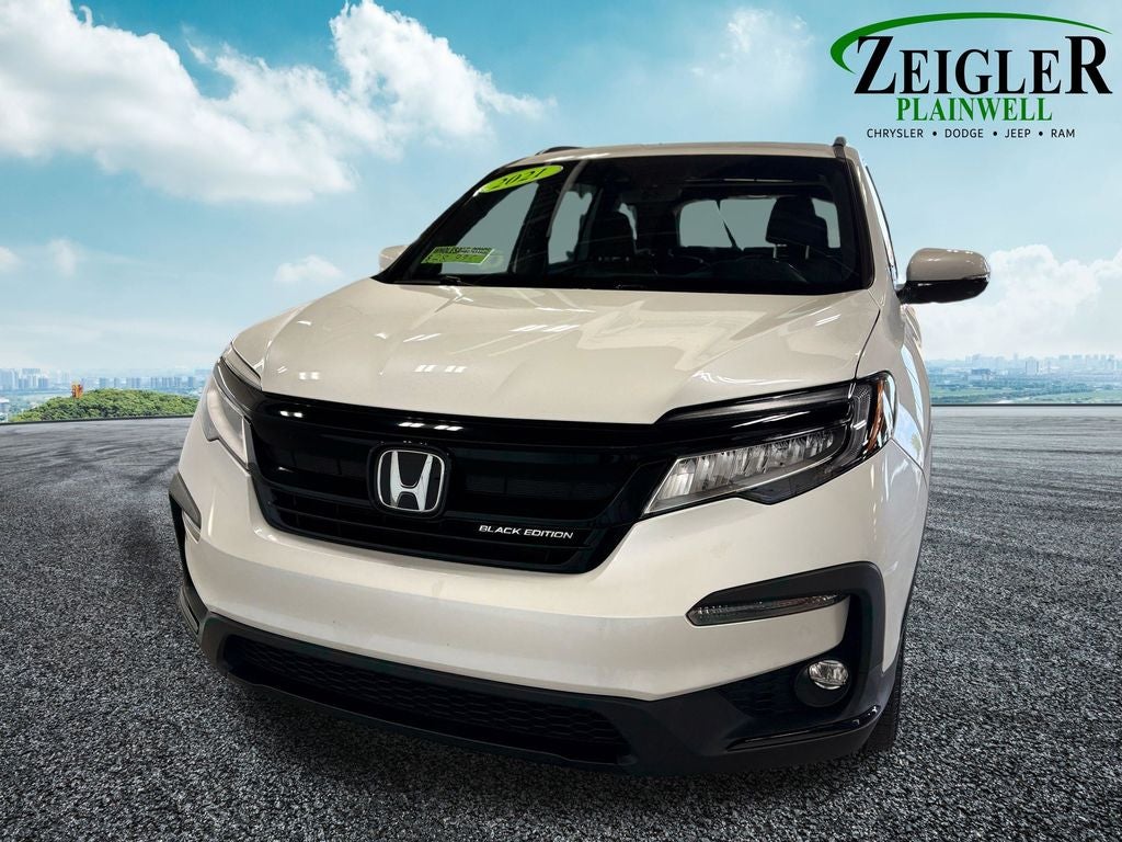 2021 Honda Pilot Black Edition Navigation system: Honda Satellite-Linked Navigati